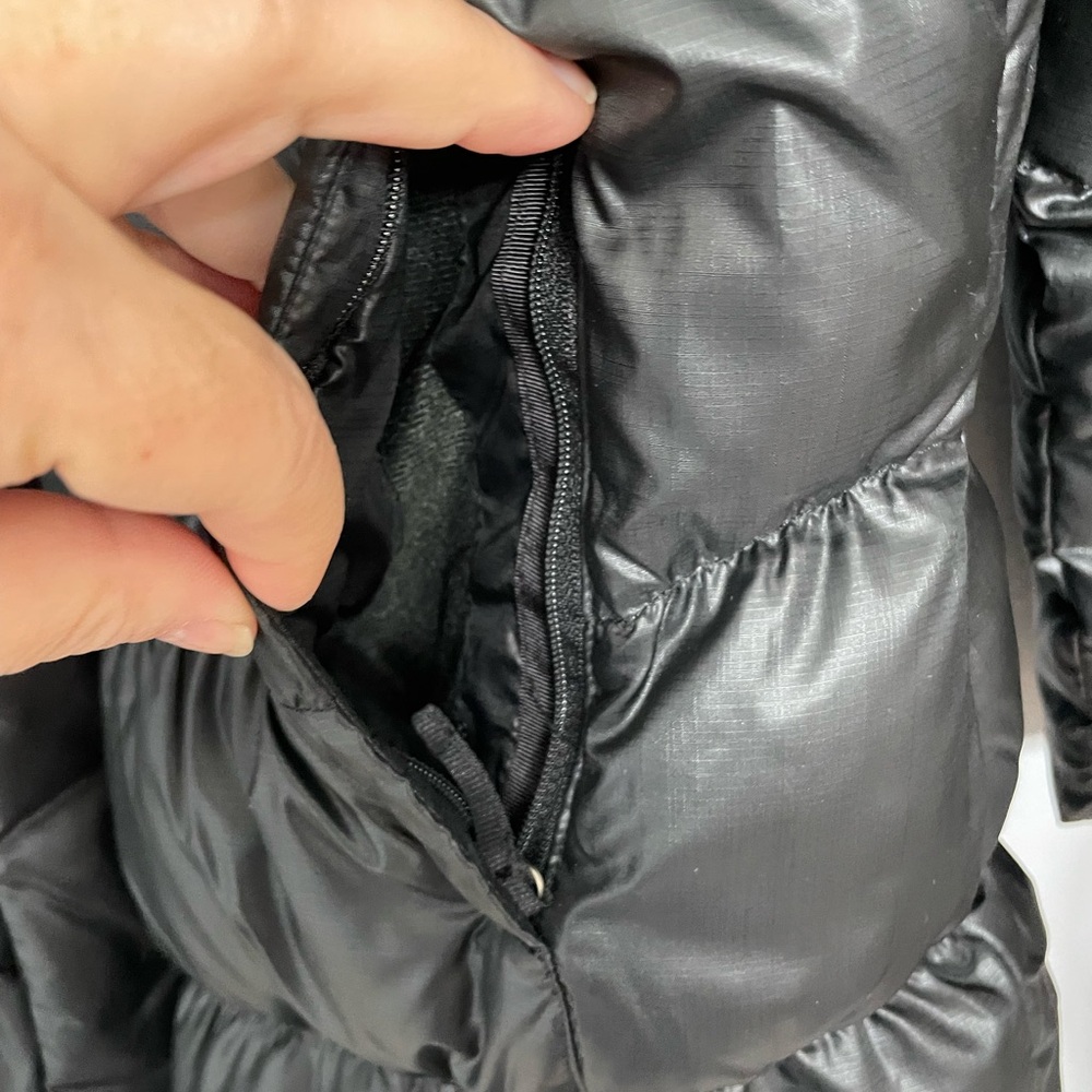 NWOT The North Face Girls Black Puffer Coat XL /18 - Picture 5 of 13